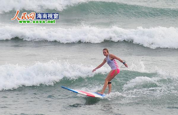 1998年,“武松”丁海峰对老婆说:我爱上了潘金莲,咱们离婚吧